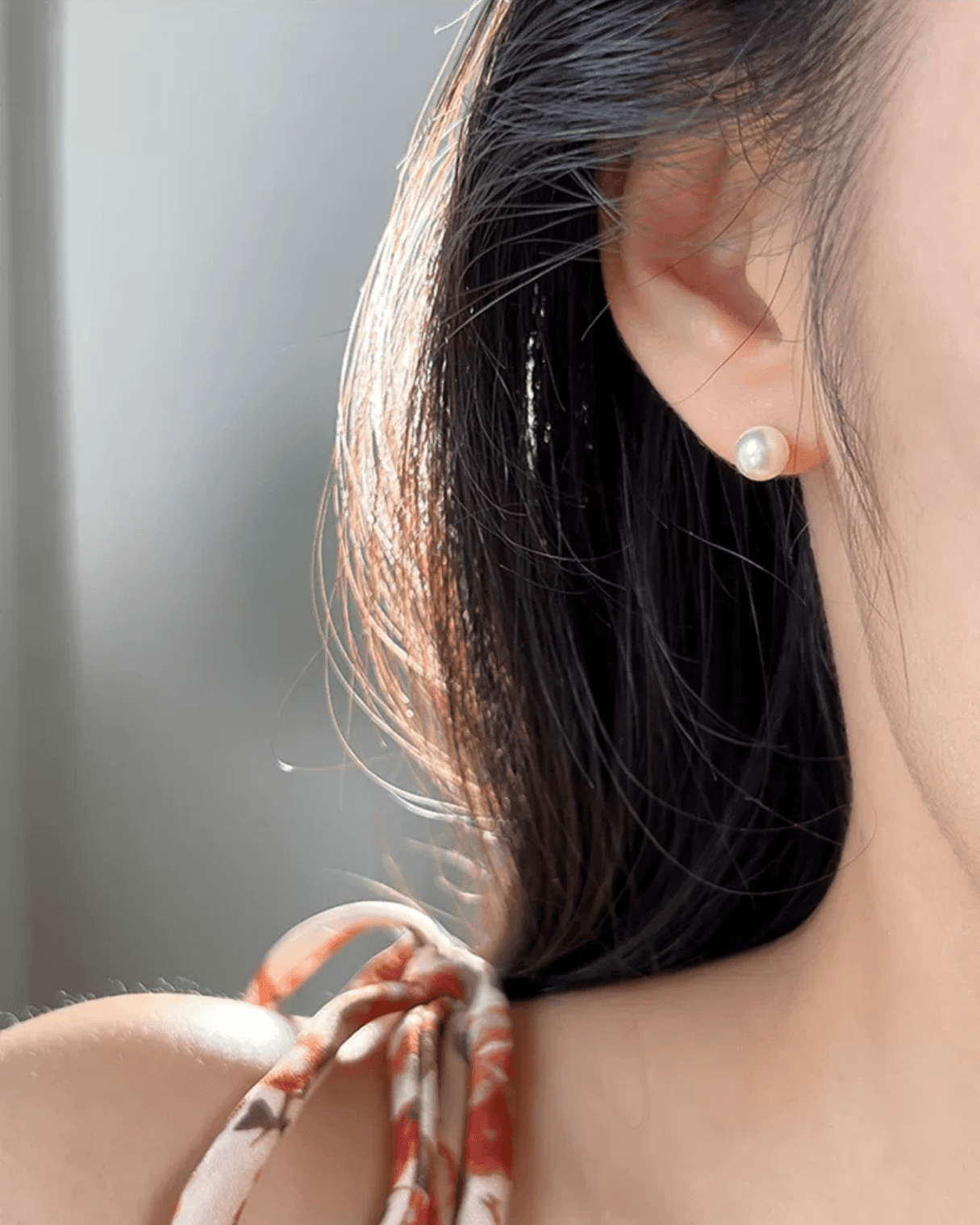 E011 ต่างหูไข่มุกแท้ รุ่น Luna Grace ทรงซาลาเปา ไข่มุกแท้คัดเกรด High Luster ตัวเรือนเงินแท้ image 3