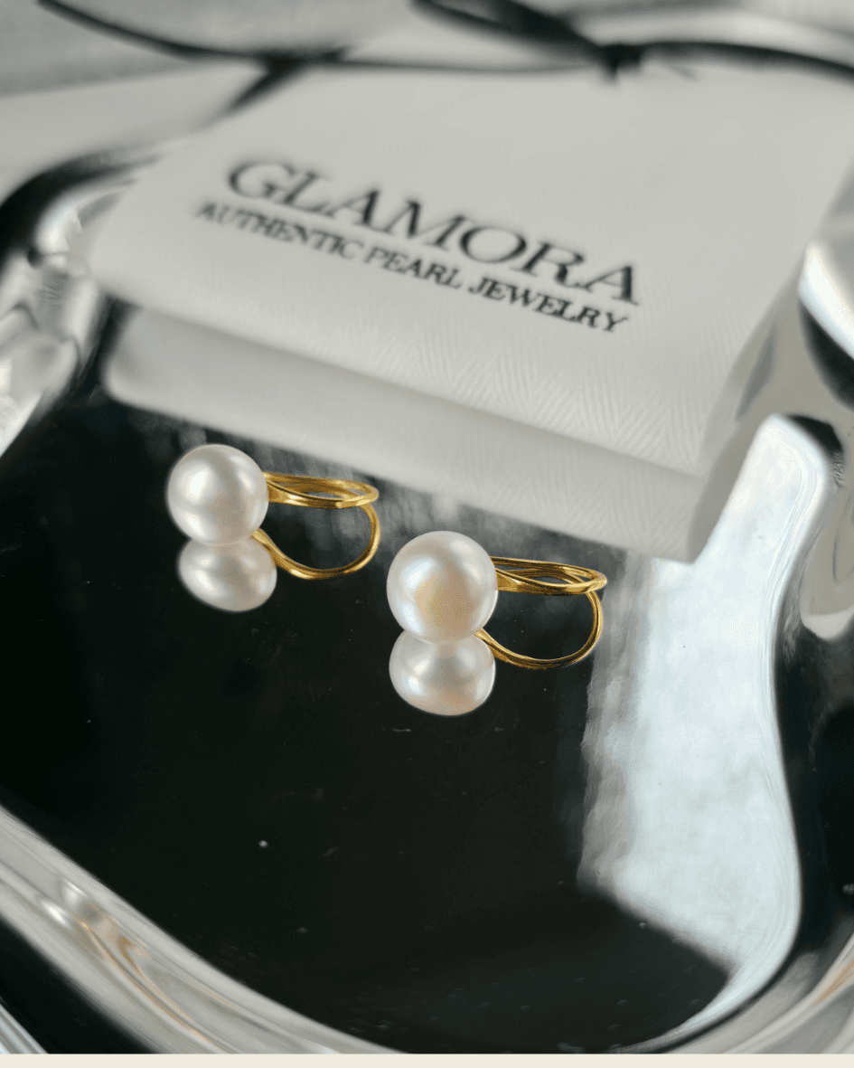 E03 ต่างหูไข่มุกแท้ ขนาด 9-10mm รุ่นClassic Hook ตัวเรือนเงินแท้ S925 ชุปทอง14k image 5