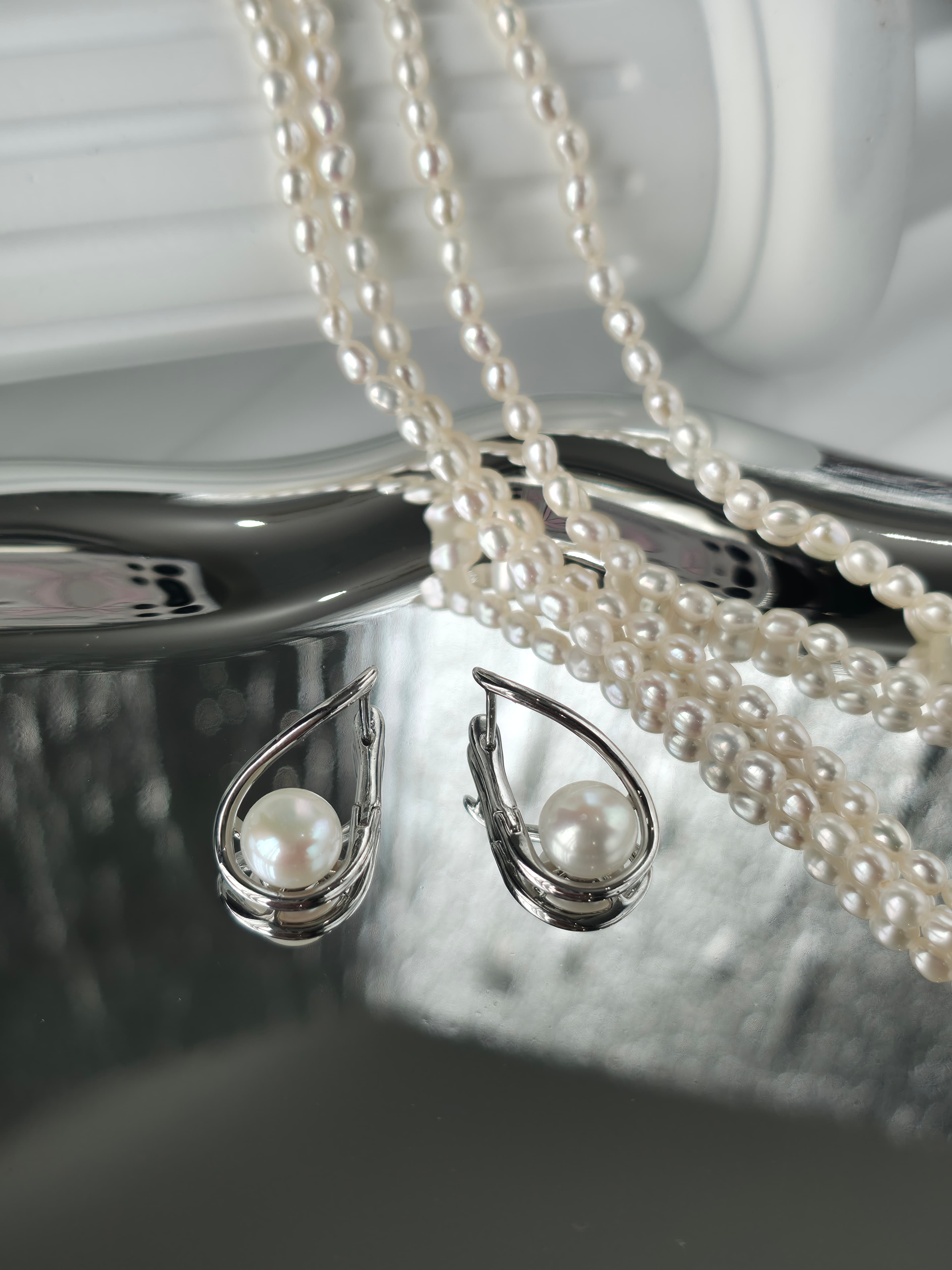 E07 ต่างหูไข่มุกแท้ รุ่น Silver Drop | Freshwater Pearl เกรดพรีเมียม ตัวเรือนเงินแท้S925 ชุปทอง 18k image 1