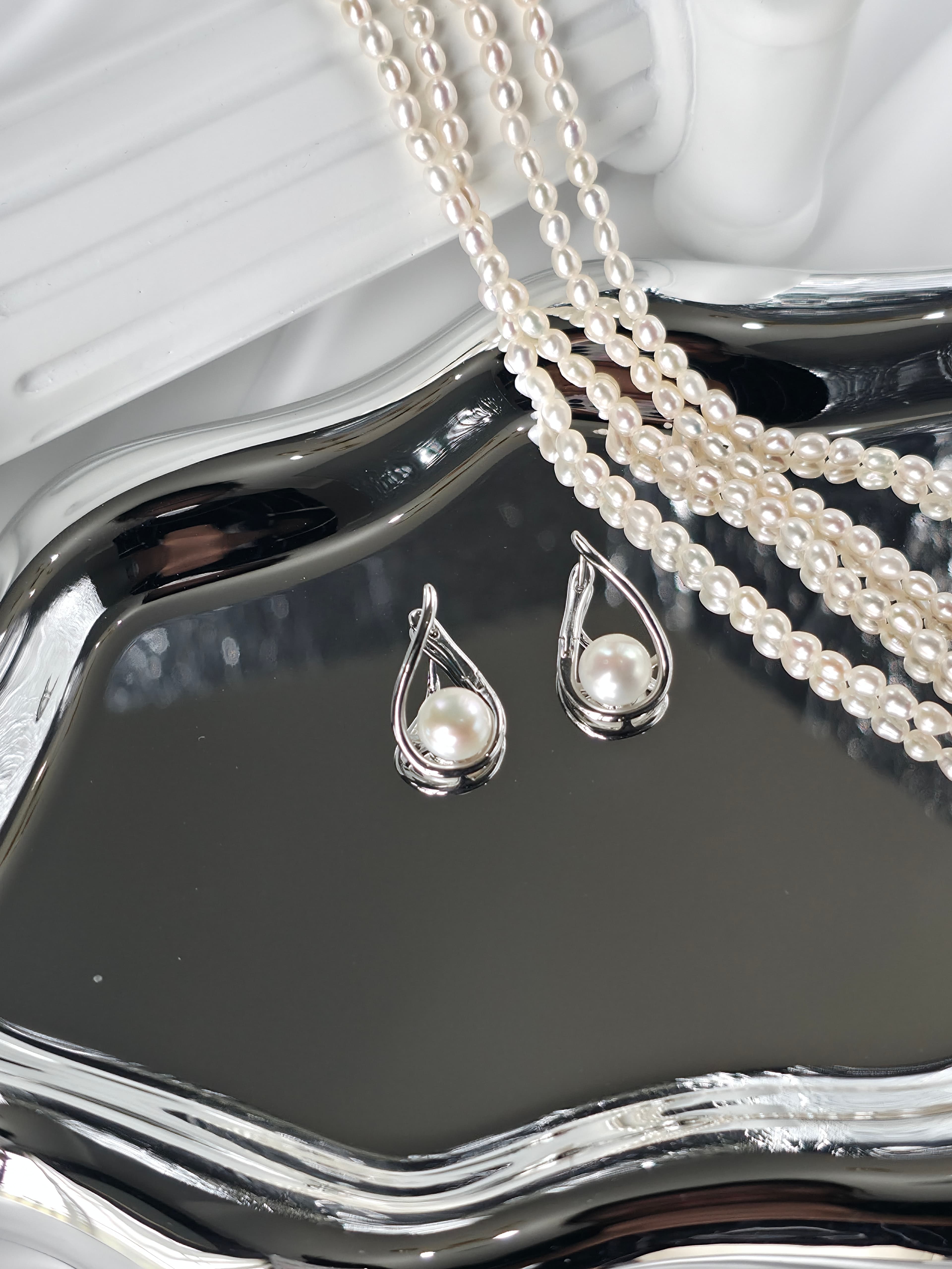 E07 ต่างหูไข่มุกแท้ รุ่น Silver Drop | Freshwater Pearl เกรดพรีเมียม ตัวเรือนเงินแท้S925 ชุปทอง 18k image 6